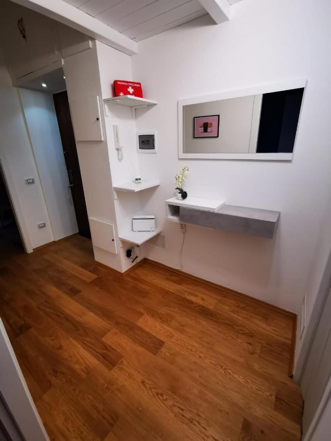 Amio Apartment - Next To M5 Ca Granda Milano Dış mekan fotoğraf